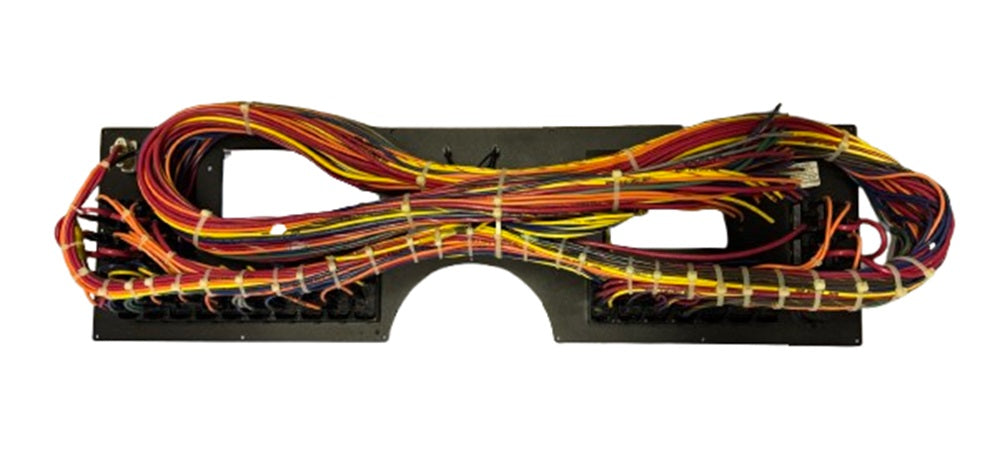 Luhr'sdashPANEL1023559 5