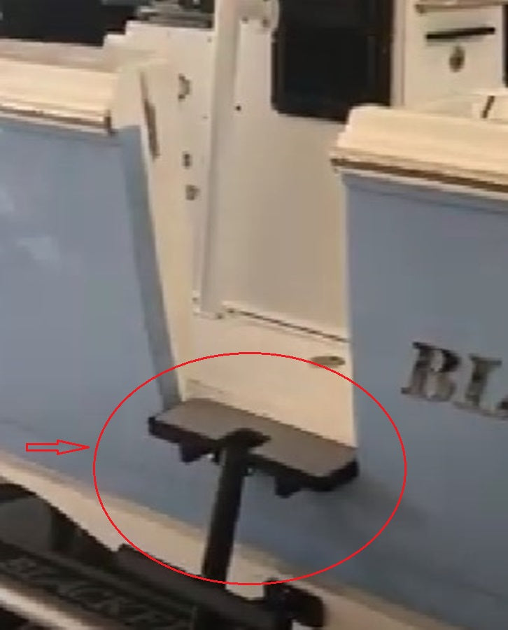 Monterey 233CC Dive Door Ladder Bracket Kit 85586065-01-BRKT