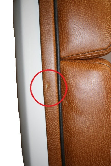 Scout Boats 350 XLF Brisa Vinyl/Chocolate Fabric Port Helm Seat