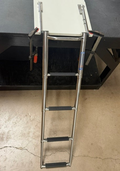 Windline 4-Step Telescoping Boarding Ladder w/ Integrated Handle WL-22