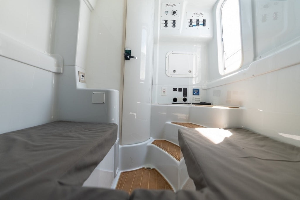 Yellowfin Yachts 42 Offshore Shower Door Enclosure w/ Hardware 254250-300261