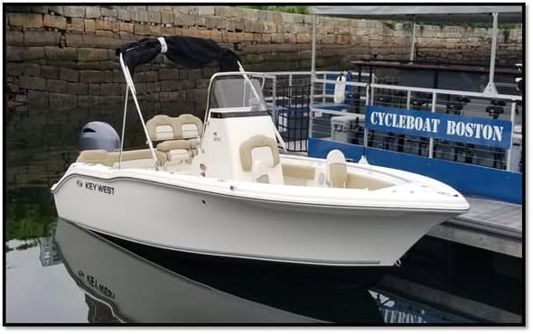 Key West Boats 219 / 239 FS Sunbrella Cadet Grey Console Cover CC219FS