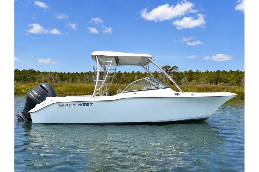 Key West Boats 239 DFS w/ Hard Top Sunbrella Toast Spray Shield 2376H